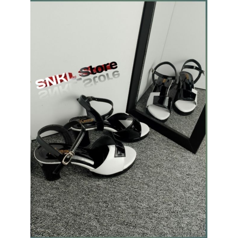 heels wanita kekinian tiga sol, combinasi hitam+putih,size 35-43,SNKL 01