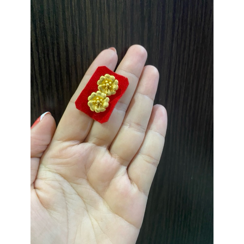 Anting bunga Kendari replika emas asli(pengait karet hitam)