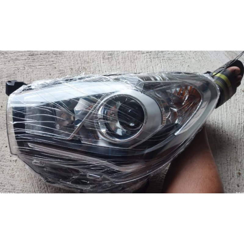 Headlamp lampu depan sirion 2015 2016