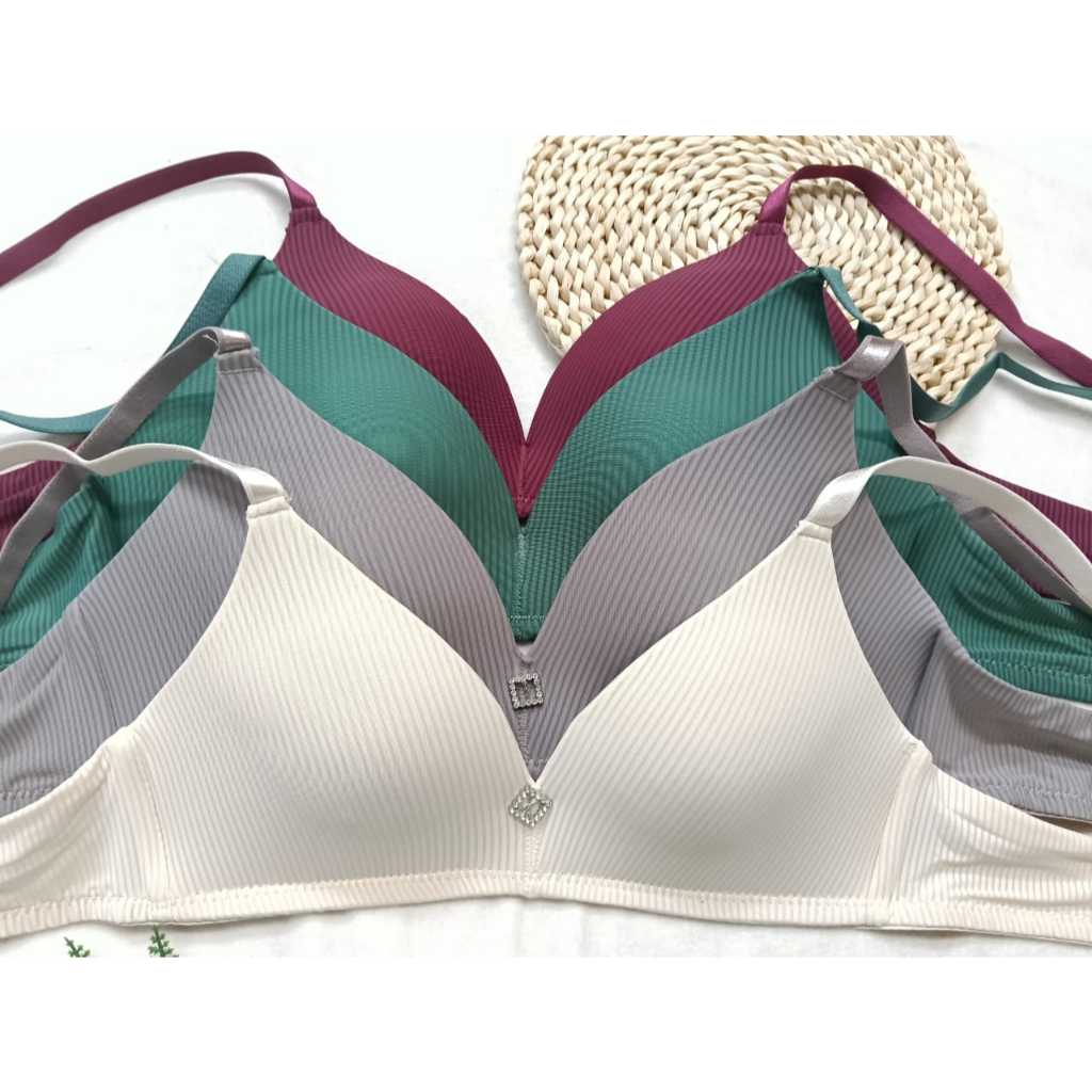 BRA / BH WANITA BUSA TEBAL TIDAK ADA KAWAT KAIT 2     -104