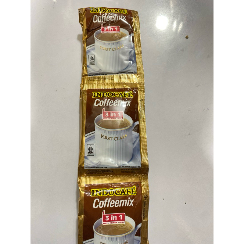 

Kopi indocafe mix sachet isi 10