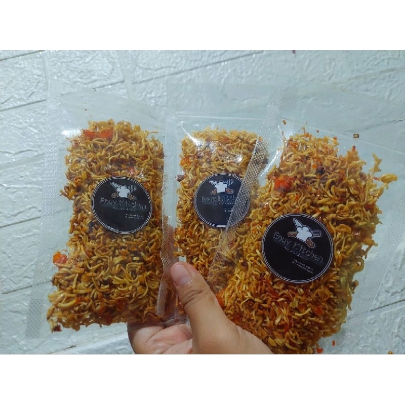 

MIE CUGAK RASA (JAJANAN SUMEDANG) KEMASAN POUCH