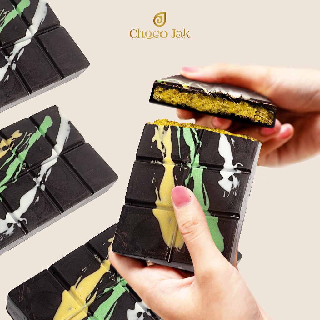 

pink Choco Jak Coklat Dubai Viral JUMBO [275gr] Coklat Viral Kacang Pistachio Enak dan Lezat Snack
