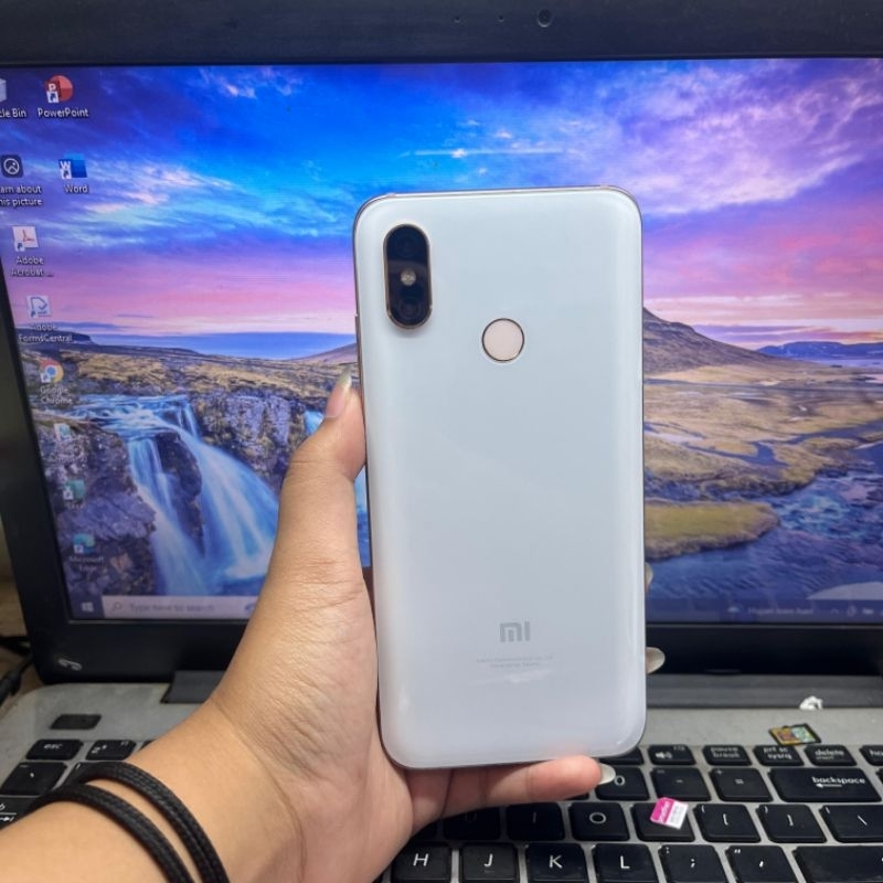 Xiaomi Mi 8 Ram 6/128GB Second Ori