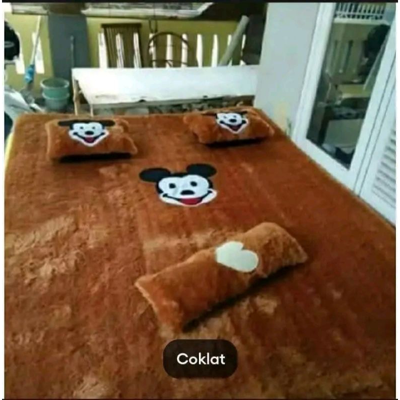 PROMO CUCI GUDANG surpet kasur bulu karakter lucu UK 130x 160 ( bisa bayar)