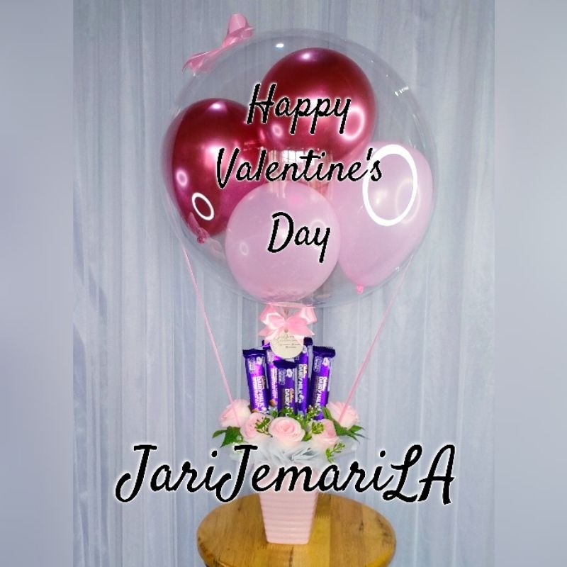 BISA KIRIM HARI INI - Buket Coklat Hadia Valentine Medan / Kado Valentine Medan