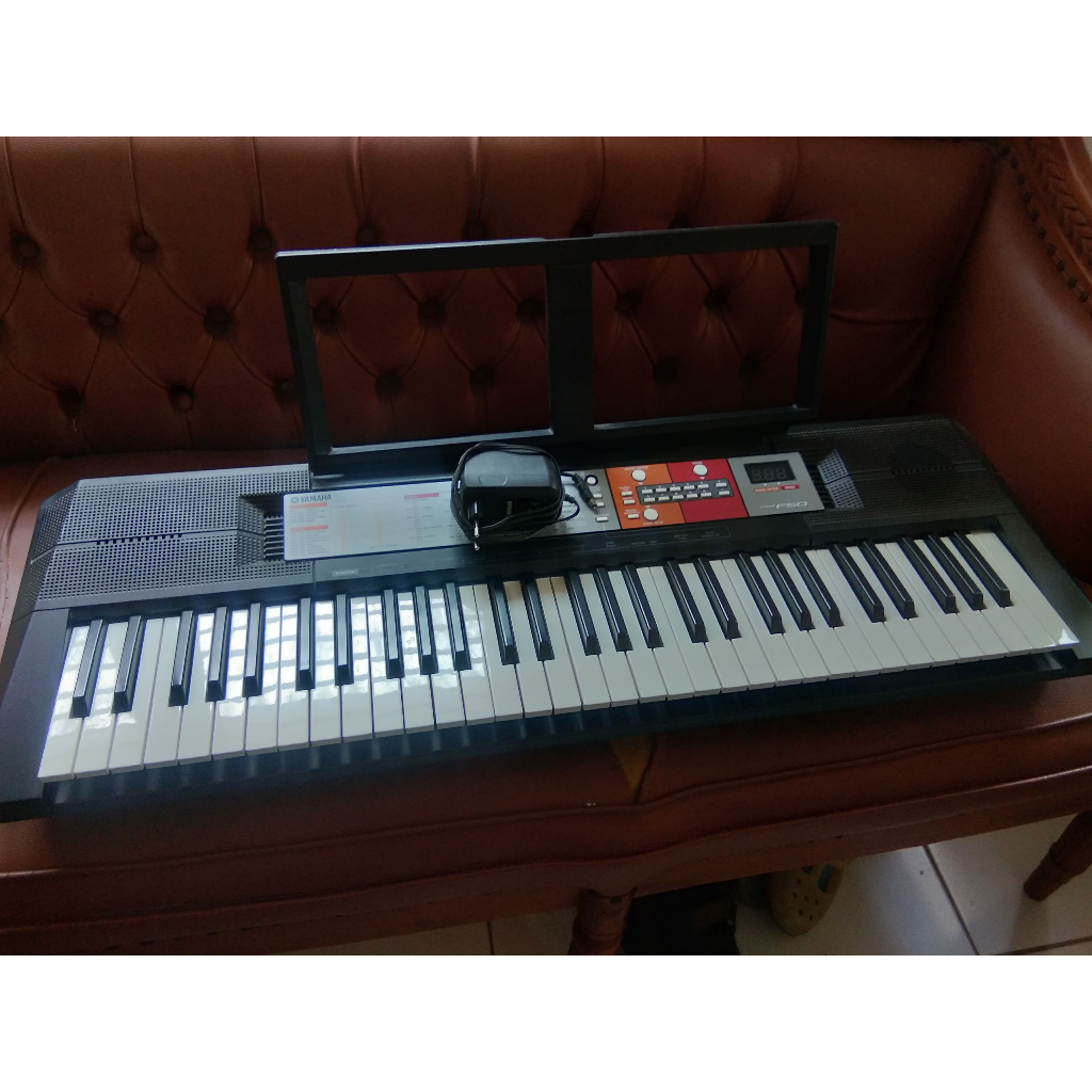 Yamaha PSR F51 F-51 Keyboard PSR-F51 / PSR F51 / PSRF51 ( Bonus Stand Keyboard )