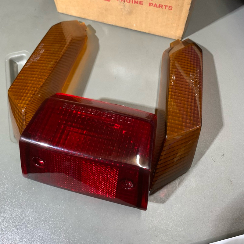 Mika sen belakang stoplamp Suzuki Crystal Original Sgp