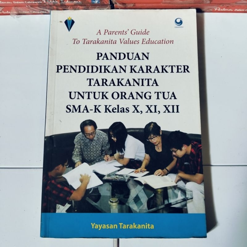 PANDUAN PENDIDIKAN KARAKTER TARAKANITA UNTUK ORANG TUA SMA KELAS 10 11 12