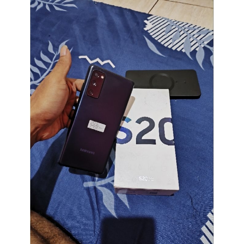 Samsung S20 FE 8/128