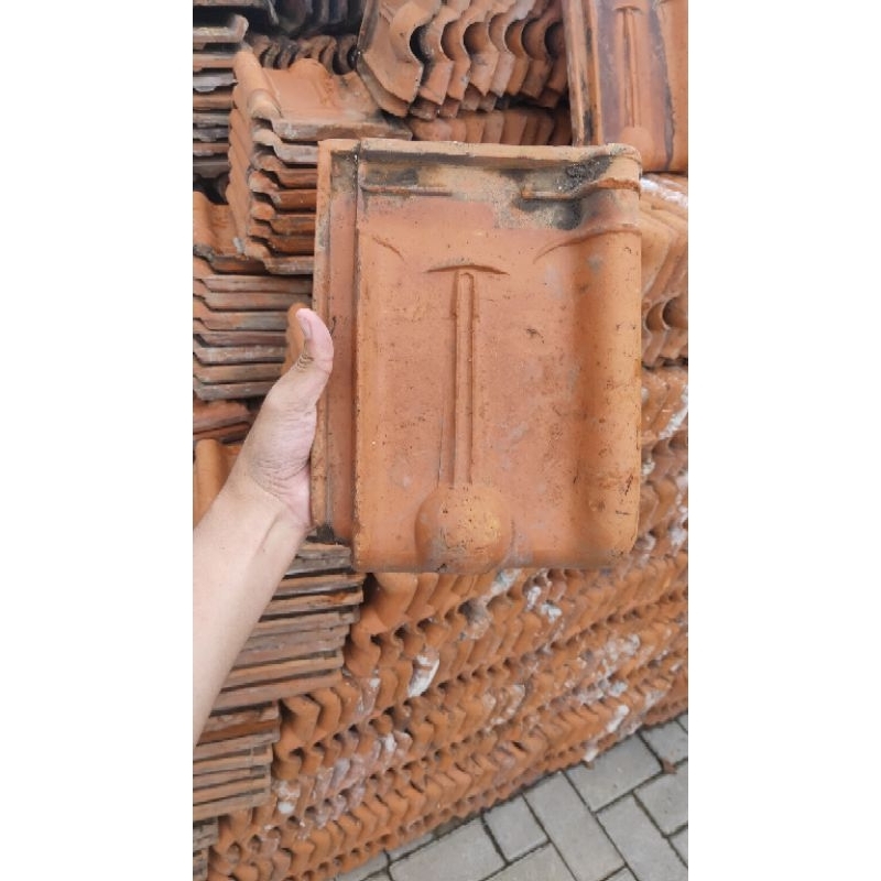 Genteng Kodok Second Merk Abadi Jtw