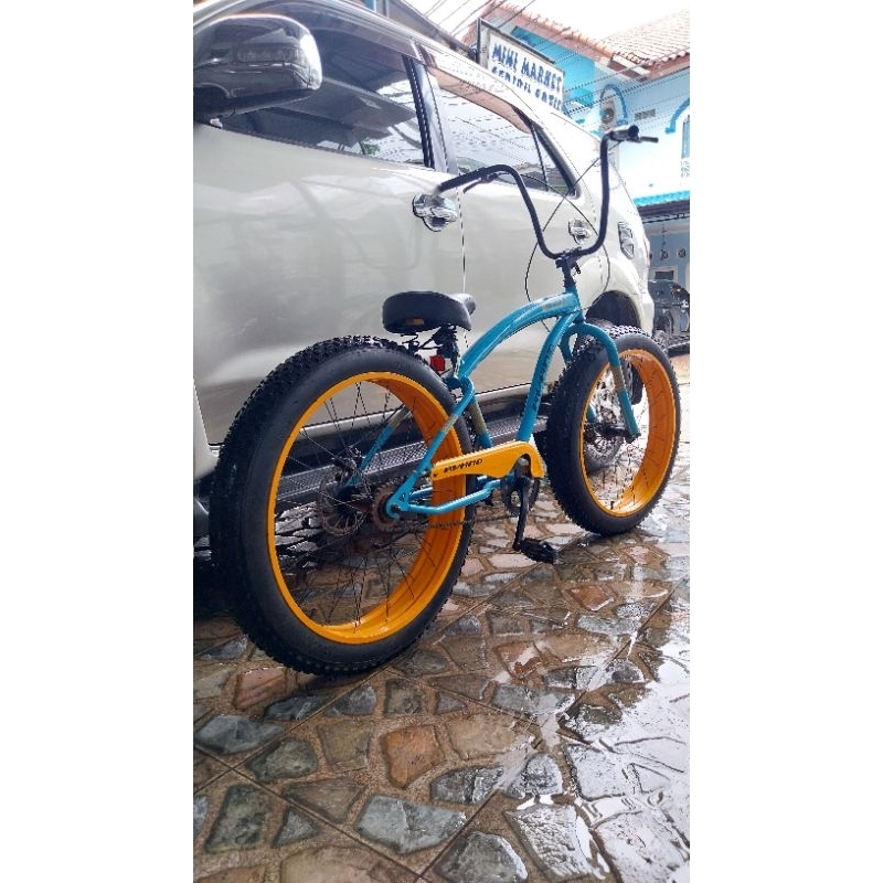 Sepeda Fatbike Avand 26