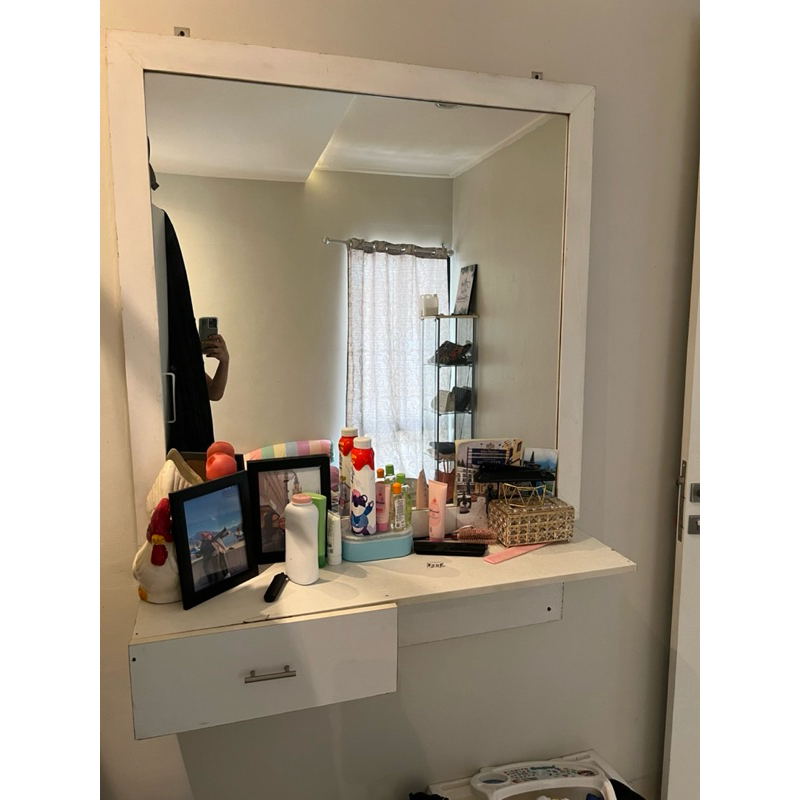 preloved meja rias tempel /knockdown