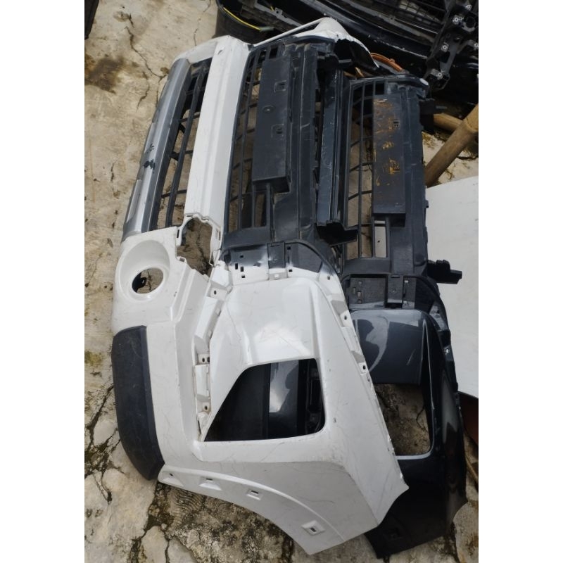 Bumper depan Mitsubishi Xpander Cross 2020