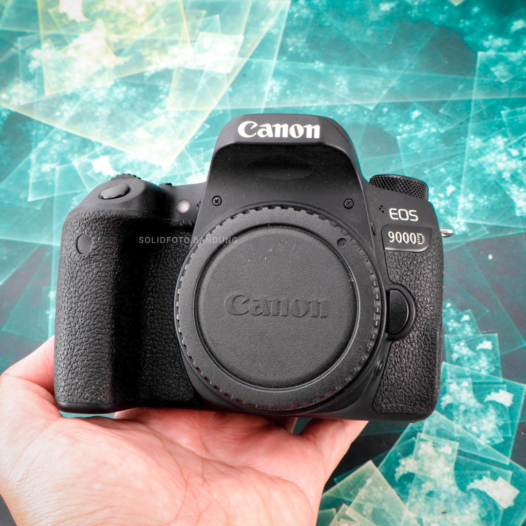 Canon 9000D Body. Alias 77D. Fullset Mulus.