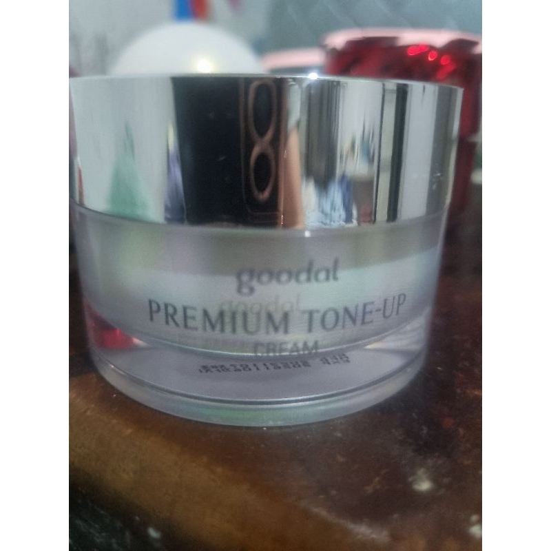 Goodal tone up cream