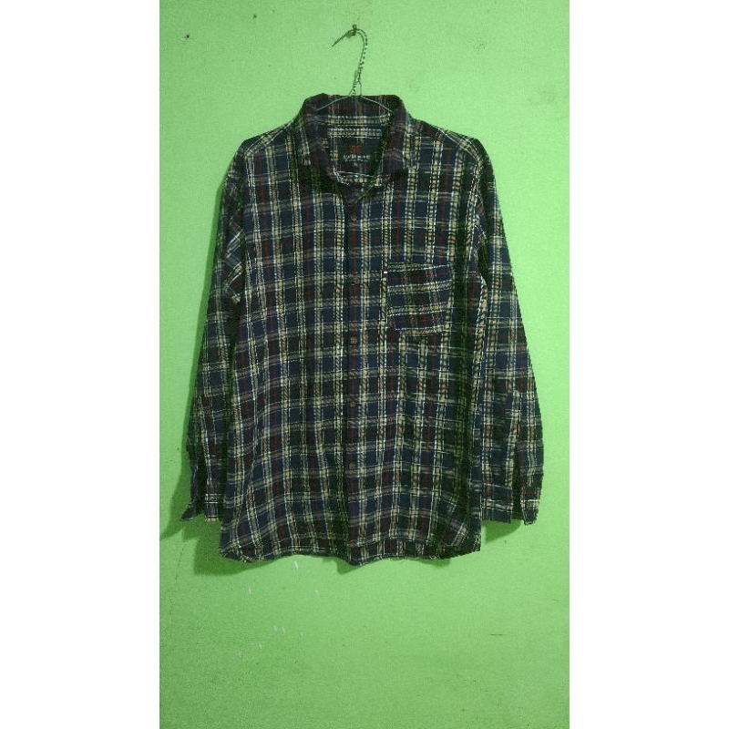 [PRELOVED] Kemeja Kotak-Kotak Lengan Panjang Flannel Samba Noise XL Laki Laki