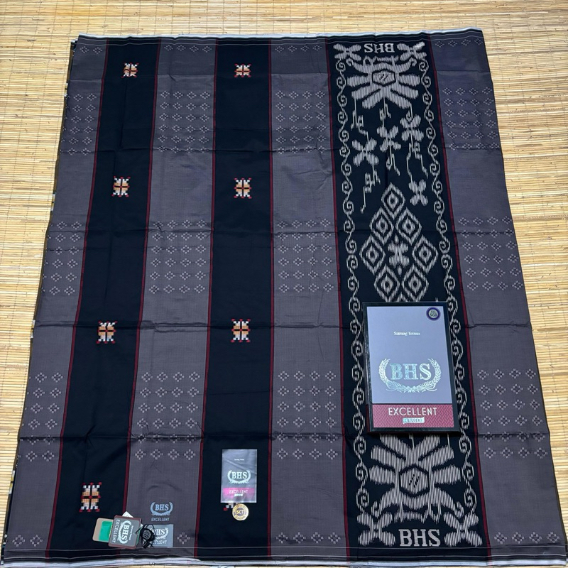 MENYALA  SARUNG TENUN *BHS EXCELLENT SILVER* Tipe : SCO-SGB-SCF-SCT-SMK-QAT-YAM-SGK