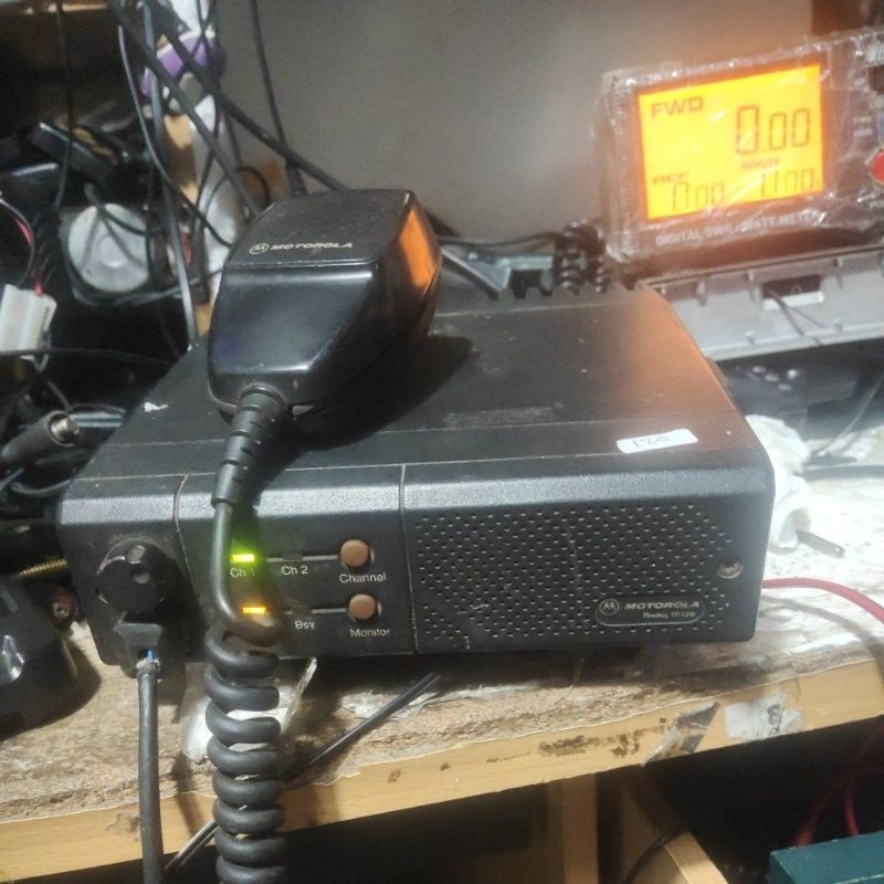 MOTOROLA RADIUS M120 RADIO KOMUNIKASI RIG MOTOROLA RADIUS  UHF