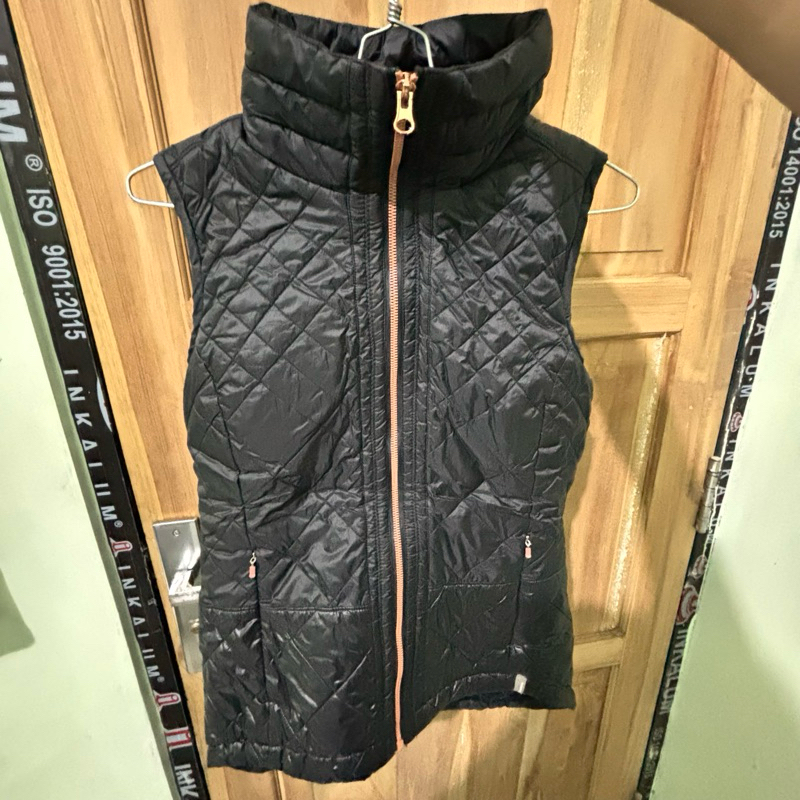 Jaket vest gillet winter salju black hitam wanita bulu
