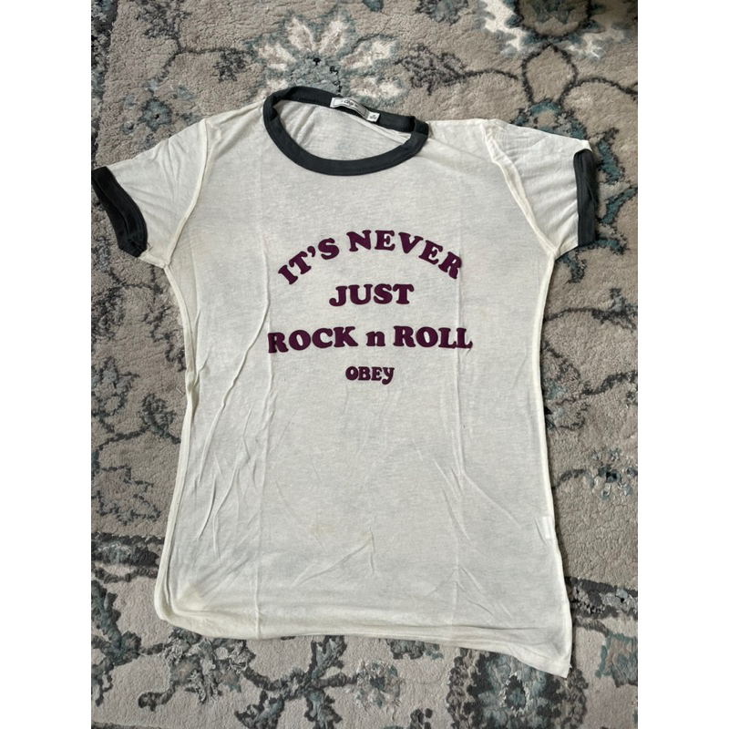 [Preloved] Obey Pacsun T Shirt Graphic Tee Kaos Putih