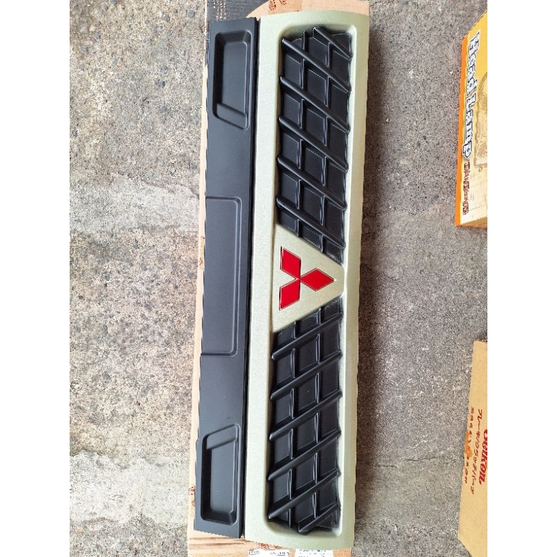 GRILL DEPAN L300