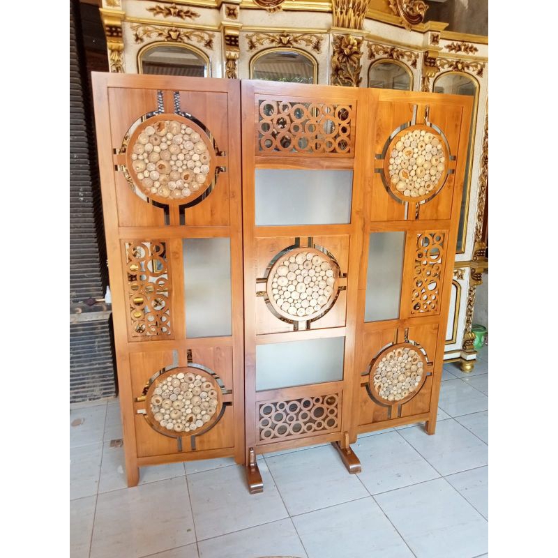 sketsel minimalis bahan kayu jati