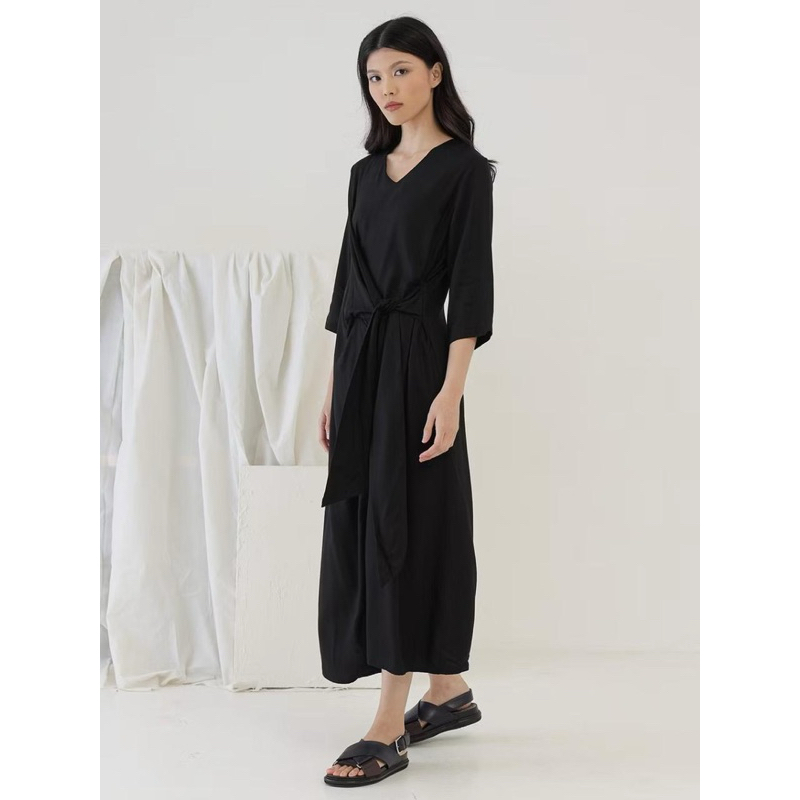 InKano Gianna Dress Black Preloved