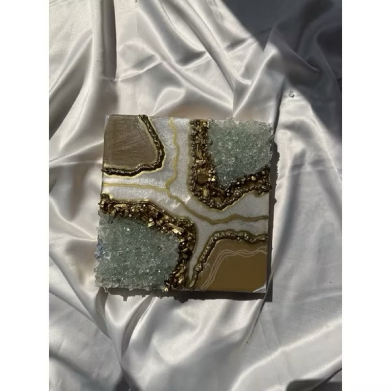 Resin geode wall art pajangan dinding 20x20 cm