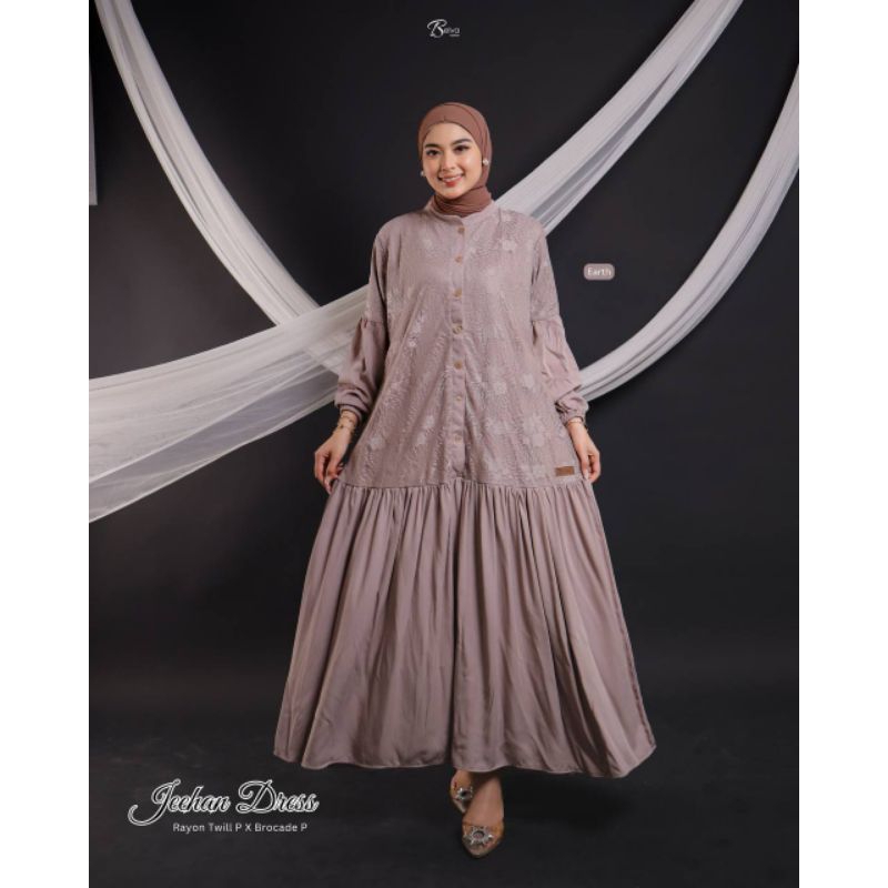 Jeehan dress by belva fashion