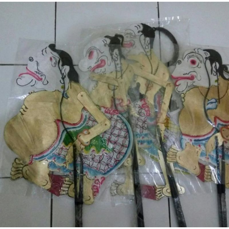 1 Set Wayang Kulit Pandawa limo dan Punokawan