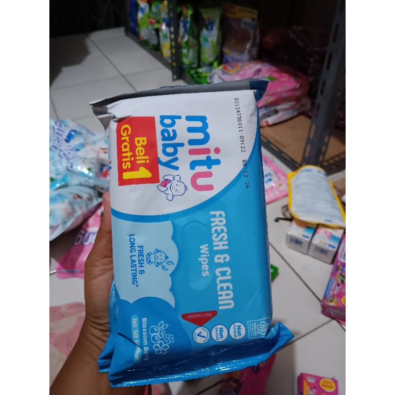 TISU BASAH MITU