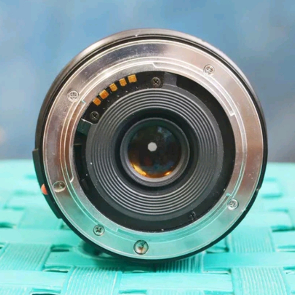 Lensa Minolta 35-70 f4