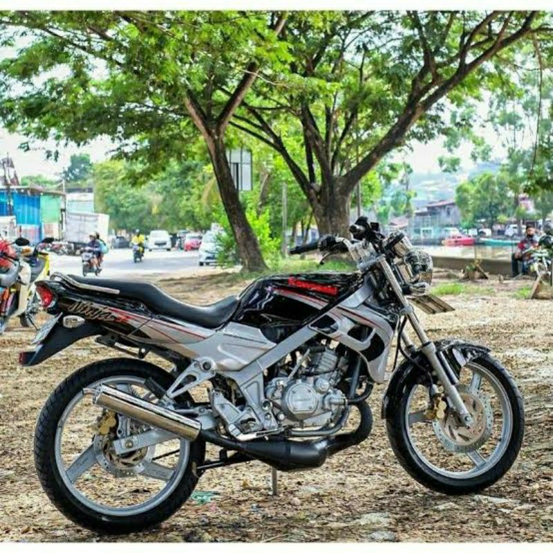 Striping Lis Sticker Standar Ori Kawasaki Ninja R Kis 2004 2005 Hitam Merah Hijau Biru