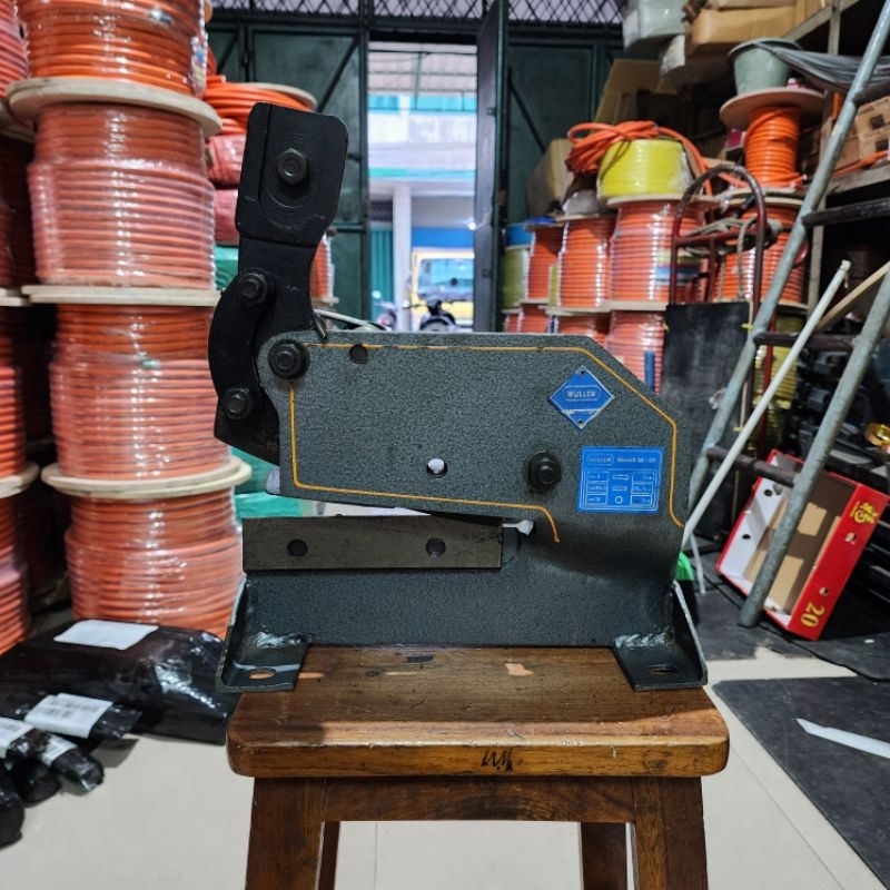 Gunting Plat Besi MULLER 3S/5R Alat Potong Plat Besi MULLER Gunting Plat Besi Kacip