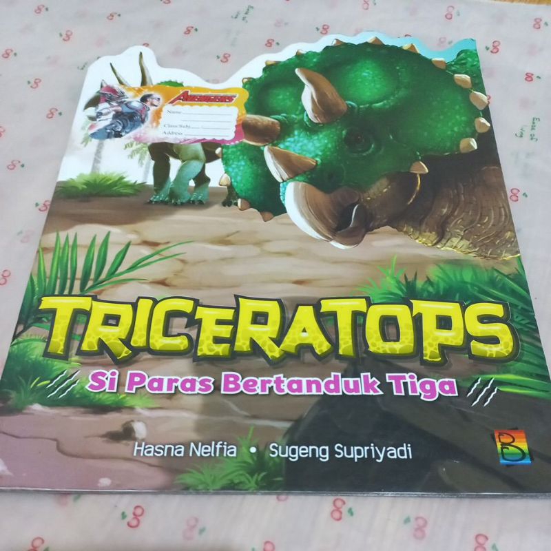 Buku bekas anak Triceratops