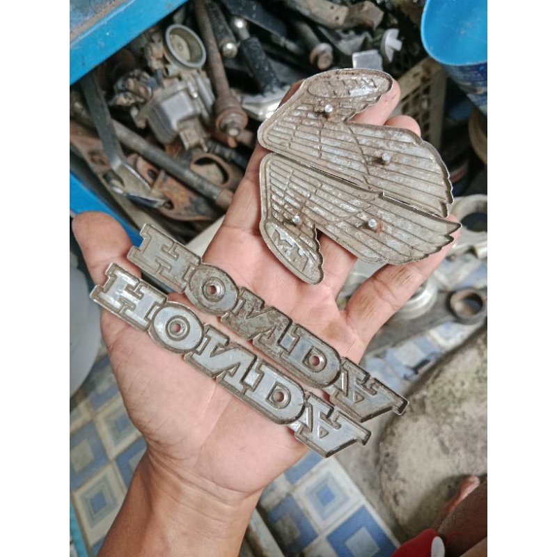 Emblem cb 100 original copotan