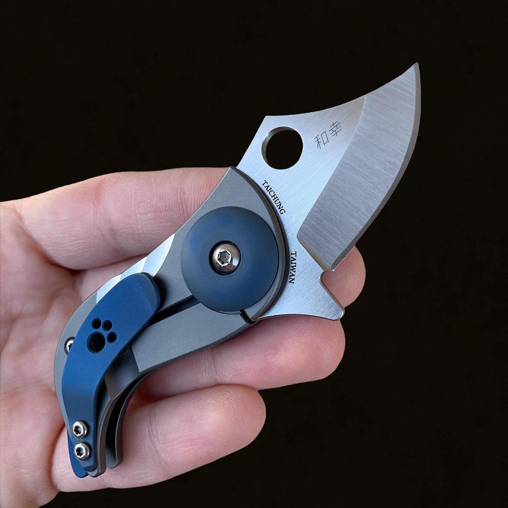 Spyderco Pochi Keychain Hatesix