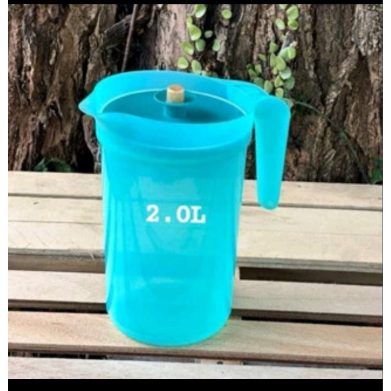 Teko ilumina pitcher 2 liter  / classy green  tupperware