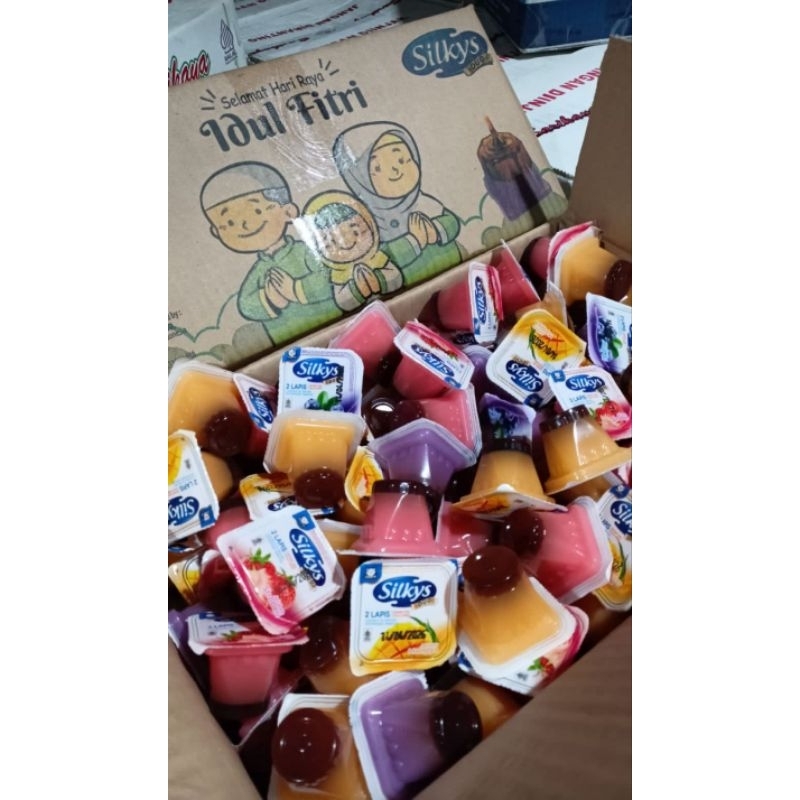 

Silkys puding 2 lapis curah 1 dus -+190pcs