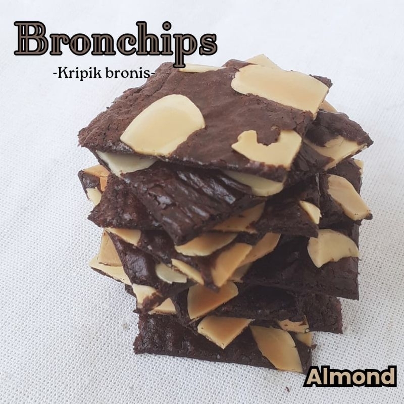 

kripikbrowniesalmond/bronchipsalmond