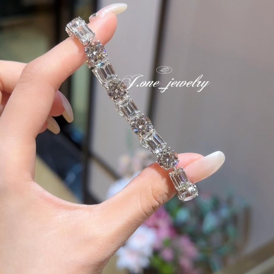 Gelang Round cut + Emerald cut F color Kualitas Premium