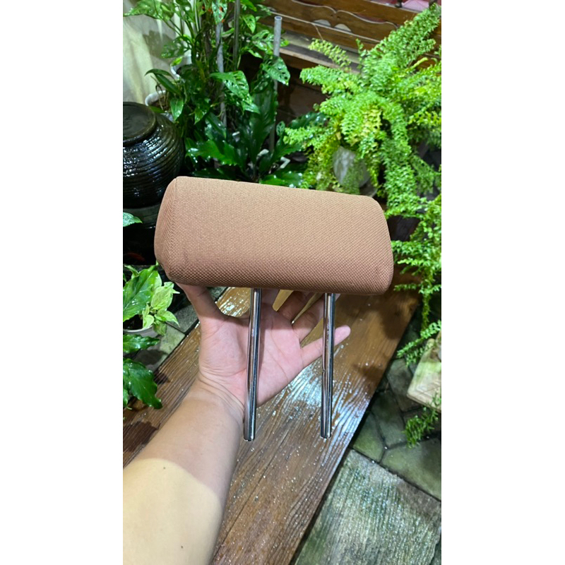 Headrest jok tengah Innova G Reborn Copotan Original