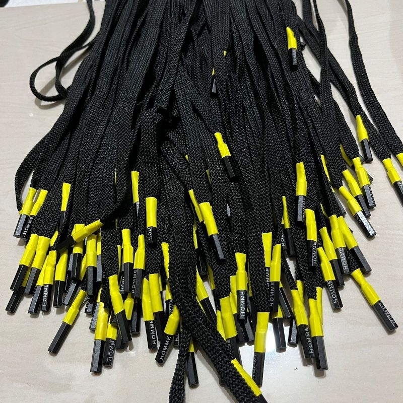 tali hoodie,tali celana/tali joger.lebar 1 cm.Hitam