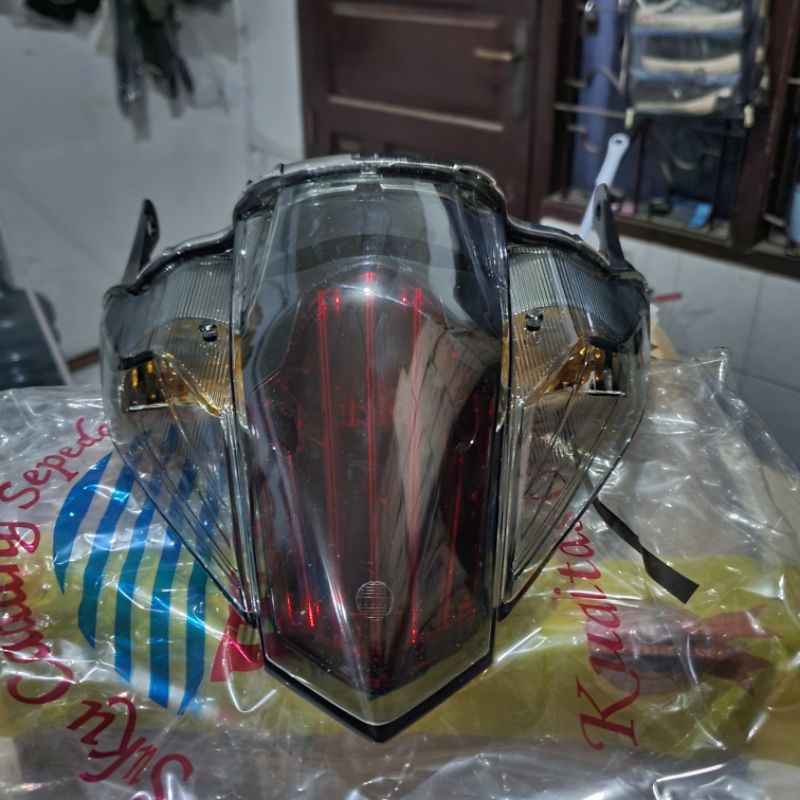 LAMPU STOP BELAKANG JUPITER MX 135 NEW