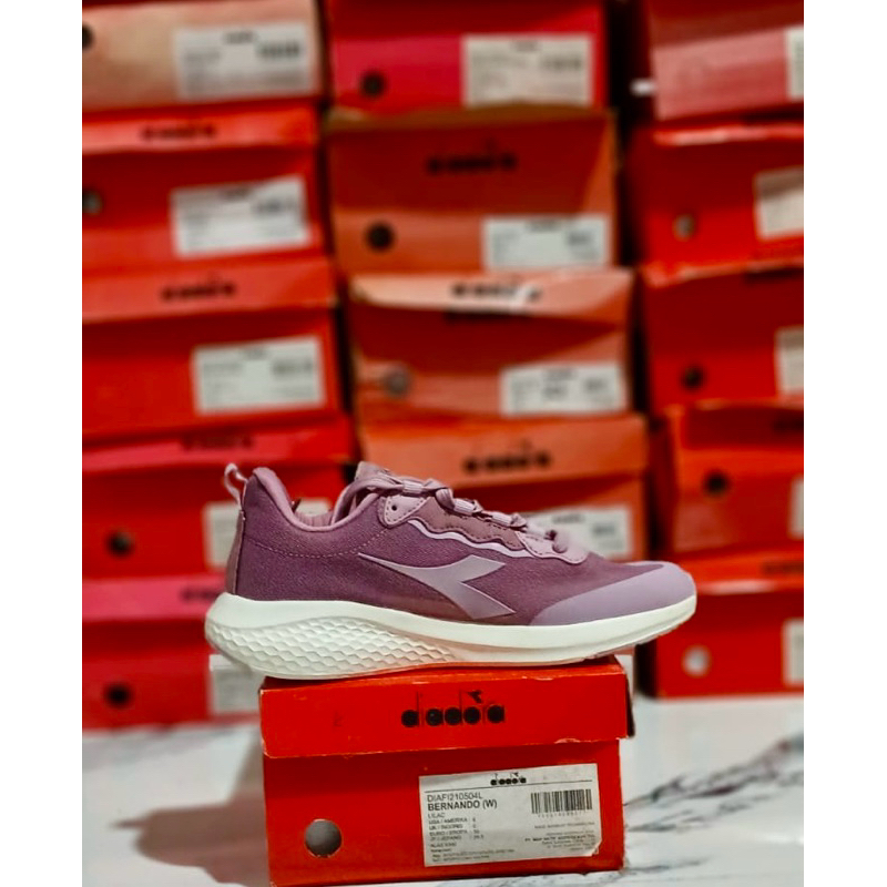 DIADORA BERNANDO LILAC SIZE 39 NODA LEM