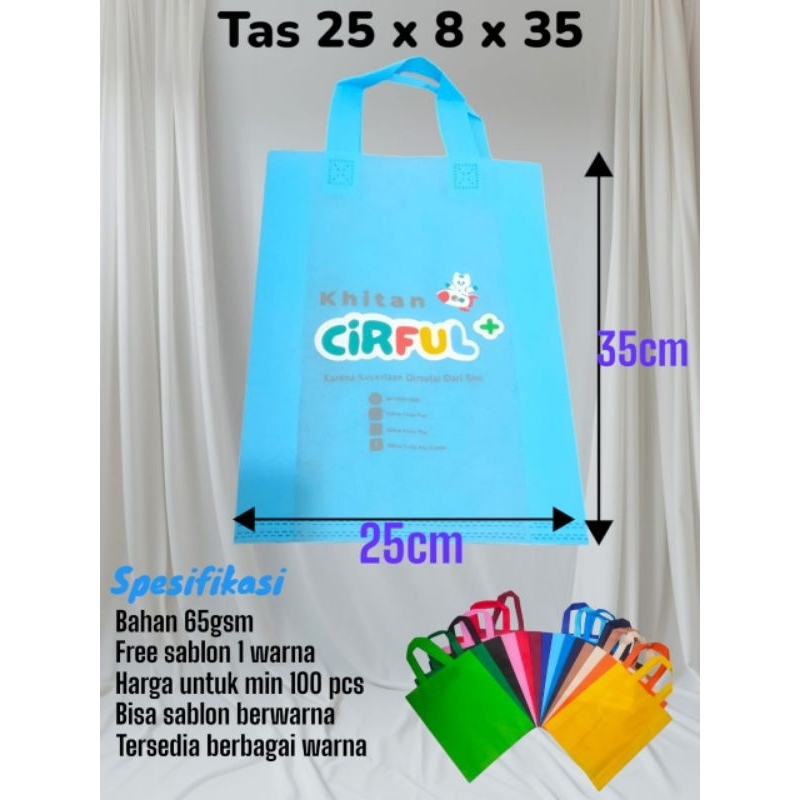 

GoodieBag Spunbond 65gsm Ukuran 25x8x35