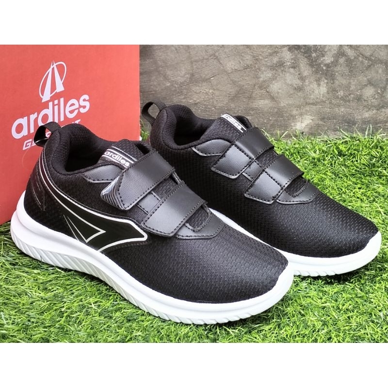 Sepatu Sekolah Anak ARDILES Full Hitam - Hitam Putih