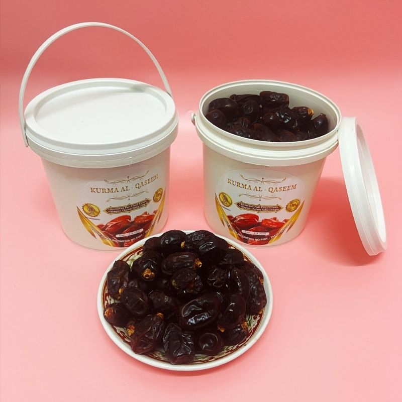 

KURMA AL QASSIM 500 GRAM EMBER | KURMA AL QASIIM