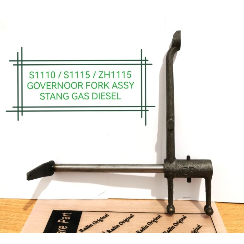 S1110 / S1115 ZH1115 Governoor fork assy - stang gas diesel Radin